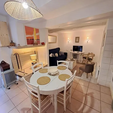 La Maisonnette De L'impasse * Cruzy