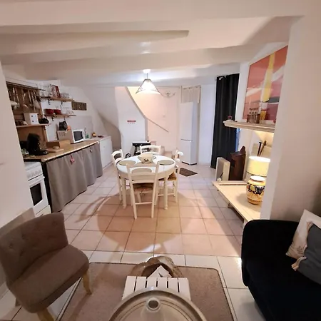 La Maisonnette De L'impasse 펜션